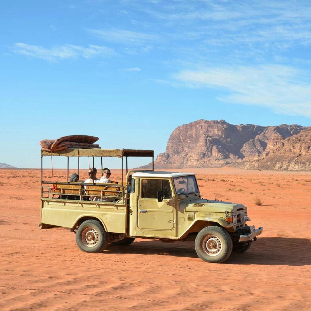 Desert Sunset & Tour Hotell Wadi Rum Eksteriør bilde