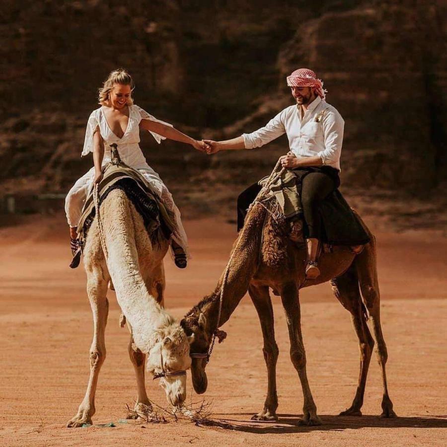 Desert Sunset & Tour Hotell Wadi Rum Eksteriør bilde